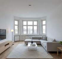 Großzügige 4,5-Zimmer-Altbauwohnung nahe FU Berlin - bald bezugsfrei