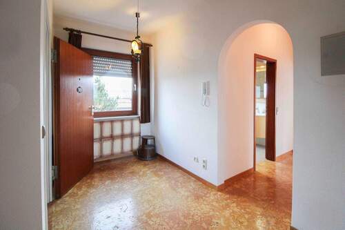 Eingang - Einfamilienhaus in Ditzingen zum Kaufen