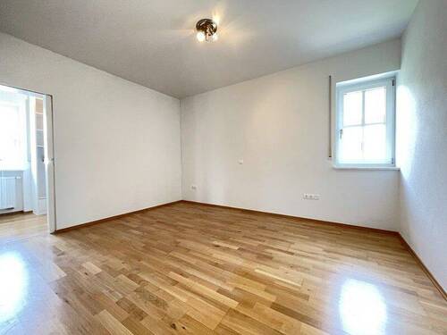 EG Schlafen mit Ankleide - 