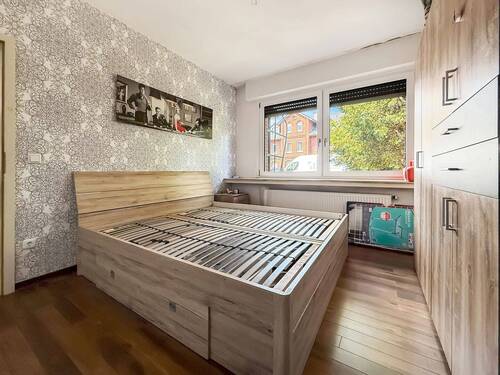 Schlafzimmer EG - 
