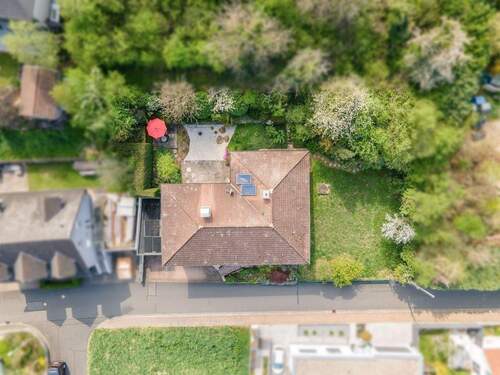 Top Wohnlage mit Blick ins Maintal - 8 Zimmer Mehrfamilienhaus, Wohnhaus zum Kaufen in Erlabrunn