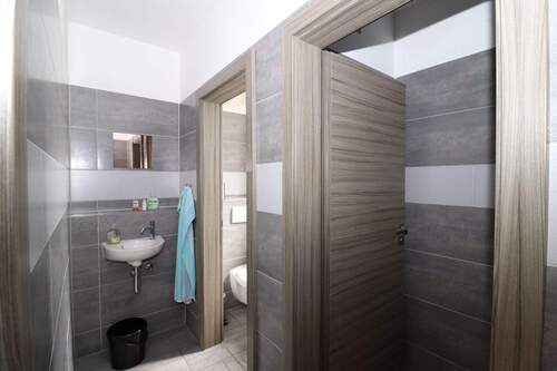 EG Sanitärräume Frauen - 