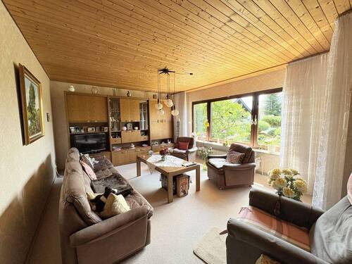 Wohnbereich EG - Mehrfamilienhaus, Wohnhaus mit 152,00 m&sup2; in Altdorf zum Kaufen