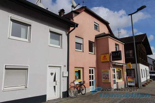 Hausansicht.jpg (2) - ***Vielseitig nutzbares Wohn-und Geschäftshaus in Eichendorf***