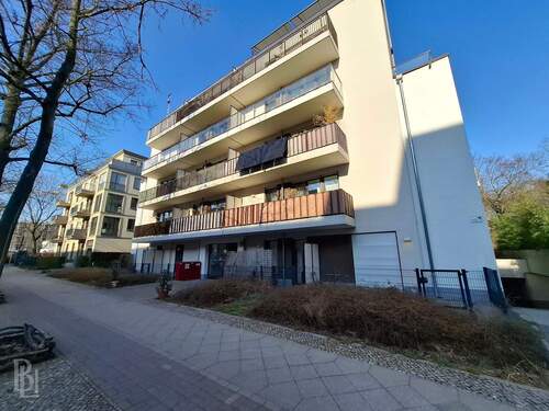 Außenansicht - 2-Zimmer-Komfortwohnung mit EBK und Fußbodenheizung