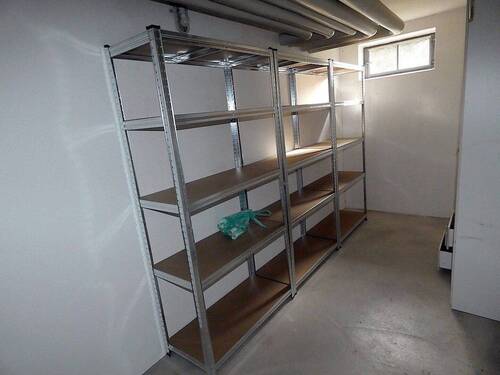 Kellerraum/Waschmsch Anschluss - 