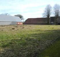 Landhaus mit Scheune und offener Halle in ruhiger Wohnlage - Friedeburg Wiesede