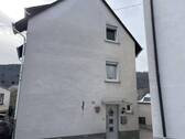 Straßenansicht - 5 Zimmer Einfamilienhaus zum Kaufen in Enkirch