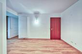 UG - Zimmer zum Eingang - 