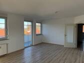Wohnzimmer - 2 Zimmer Etagenwohnung zur Miete in Leipzig
