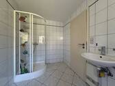Badezimmer links - 
