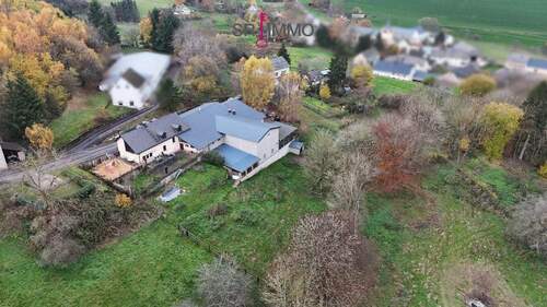 Bild 3 - 6 Zimmer Einfamilienhaus in Krautscheid