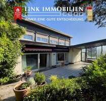 Familientraum in Leonberg - Wohlfühloase mit Kamin, Balkon und Einliegerwohnung