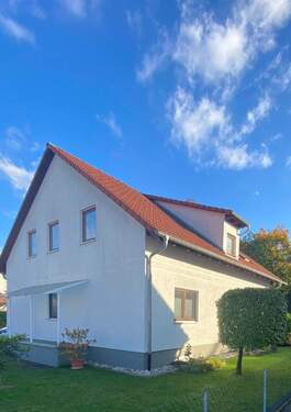 Bild 3 - 7 Zimmer Mehrfamilienhaus, Wohnhaus in Neuenburg am Rhein