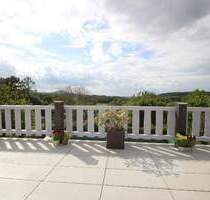 Modernisierte Eigentumswohnung große Dachterrasse Fernblick zum Siebengebirge EBK + PKW-Stellplatz - Bad Honnef Aegidienberg