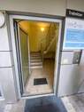 Treppenhaus-Eingang - 