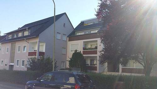 Objektansicht - +++Gemütliche Wohnung mit Balkon und Loggia in ruhiger Lage+++