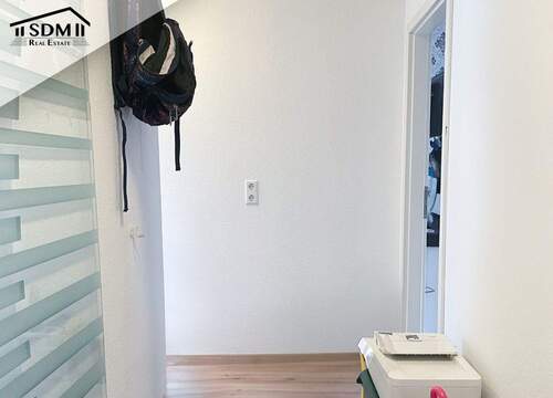 02_Flur.jpg - 3 Zimmer Etagenwohnung zum Kaufen in Linkenheim-Hochstetten