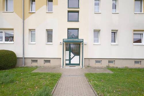 Herzlich Willkommen - 2 Zimmer Etagenwohnung zur Miete in Helbra