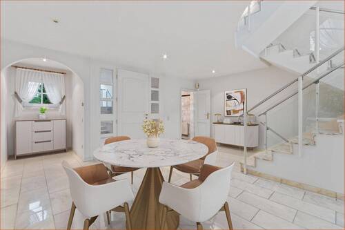 EG Empfang - 4 Zimmer Doppelhaushälfte in Düsseldorf