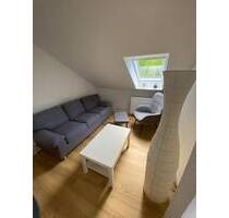Charmante Dachgeschosswohnung - renoviert & stadtnah - Edewecht - Wildenloh