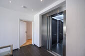 Geräuscharmer Aufzug direkt neben der Wohnung - 