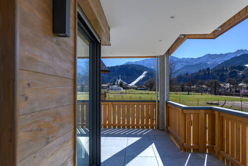 Holzverkleidete Balkone - 