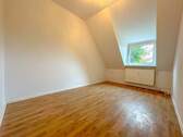 2_Zimmer_Schlafen_Kind_Büro - 3 Zimmer Etagenwohnung zum Kaufen in Bremen
