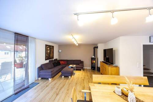 Wohnbereich - Doppelhaushälfte mit 150,00 m&sup2; in Gemmrigheim zum Kaufen