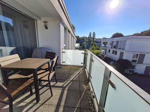 Süd-West-Balkon mit Aussicht - 4 Zimmer Etagenwohnung zum Kaufen in Waiblingen