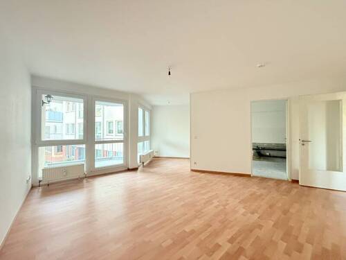 Wohnzimmer - 2 Zimmer Etagenwohnung in Berlin