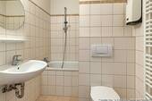 Badezimmer Obergeschoss_KI - 