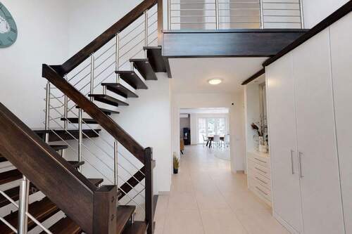 Eingangsbereich - 5 Zimmer Einfamilienhaus in Ahrensburg