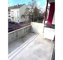 Mönchengladbach-Rheydt, Mühlenstraße 170 - Schöne 2-Zimmer-Wohnung mit tollem Balkon spätestens ab Mai zu mieten ( Garage optional )