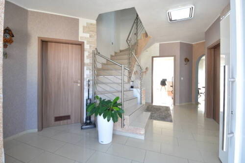 Eingangsbereich EG - 5 Zimmer Einfamilienhaus in Münster-Angelmodde