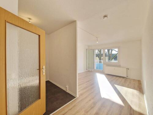 Blick in die Wohnung - Musterfoto - Etagenwohnung mit 69,30 m² in Chemnitz zur Miete