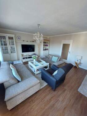 Bild 3 - 4 Zimmer Etagenwohnung in Freising