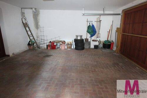  Garage - 