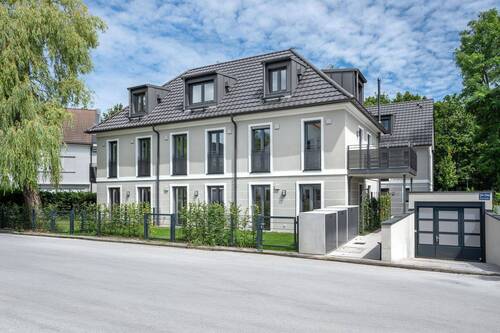 Außenansicht - Charmantes Townhouse. Garten in sonniger Süd-Ausrichtung.