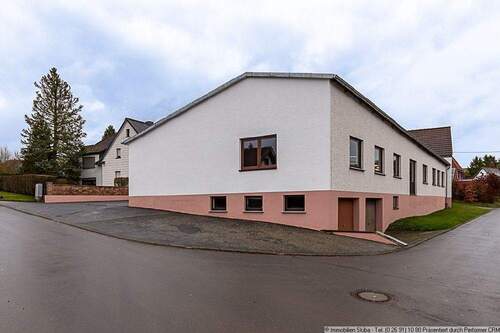 Zufahrt Doppelgarage - 