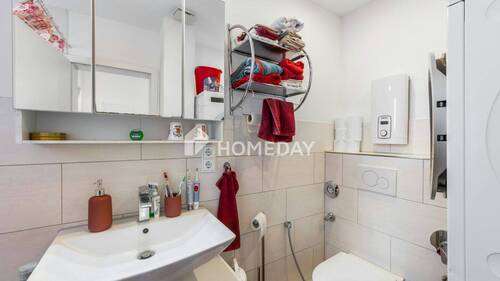 Badezimmer 2 - 4 Zimmer Etagenwohnung zum Kaufen in Hamburg