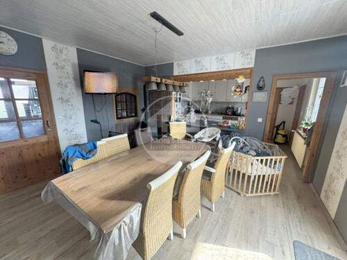 Esszimmer - Bauernhaus, Landhaus mit 190,00 m&sup2; in Großefehn zum Kaufen