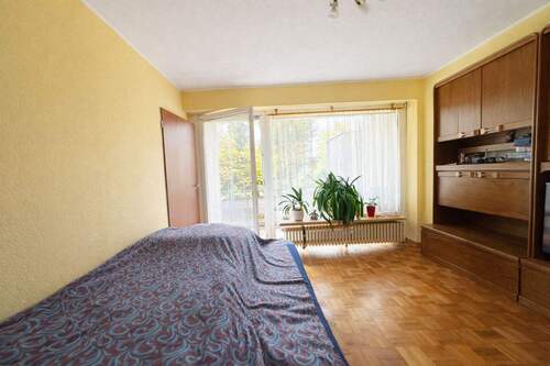 Wohn & Esszimmer - 2 Zimmer Etagenwohnung in Wuppertal