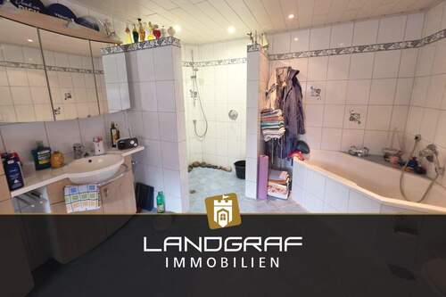 Bad Erdgeschoss - 