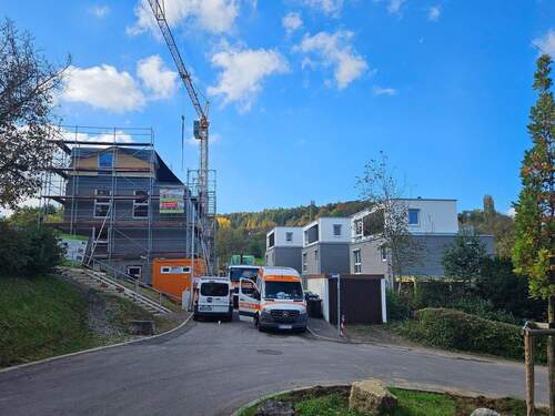 Ansicht von Osten - Einfamilienhaus in Winterbach