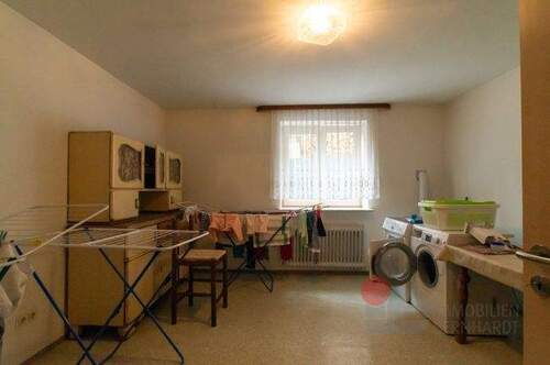 Waschraum im Untergeschoss - 