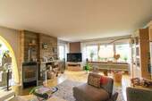 Wohnzimmer im Erdgeschoss - Einfamilienhaus mit 222,00 m² in Eichstätt / Landershofen zum Kaufen