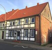 renovierungsbedürftiges Stadthaus mit kleinem Garten - Lüchow