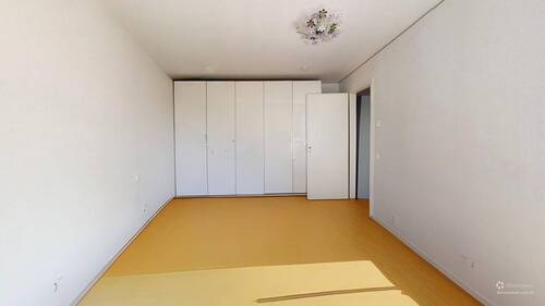 Bedroom-Defurnished - 4 Zimmer Etagenwohnung in Frankfurt am Main