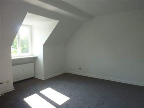 Schlafzimmer 2. OG/DG - 